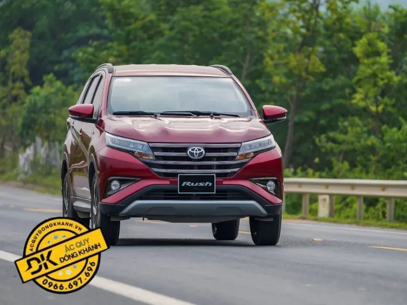 Xe Toyota Rush
