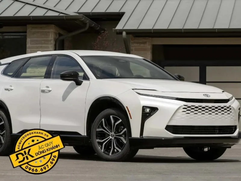 Xe Toyota Crown