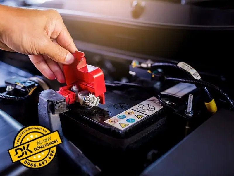 Ắc Quy ROCKET 12V 45AH SMF NX100-S6 