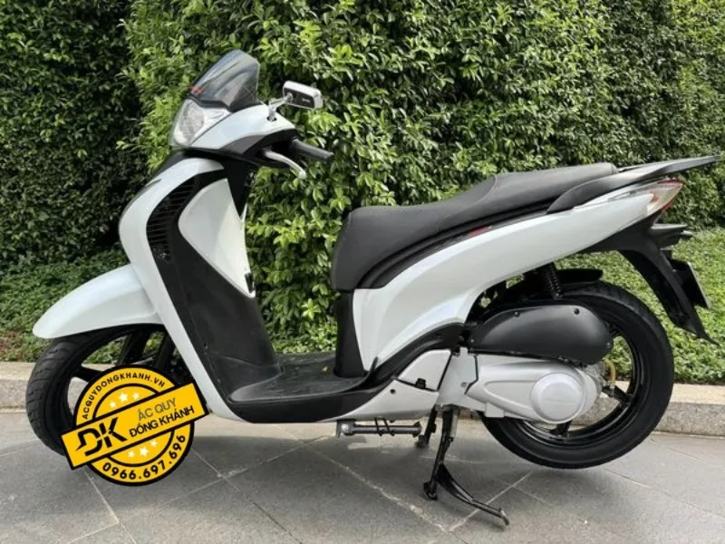 Ắc quy Varta 40Ah chuyên được sử dụng cho xe Honda SH 150i