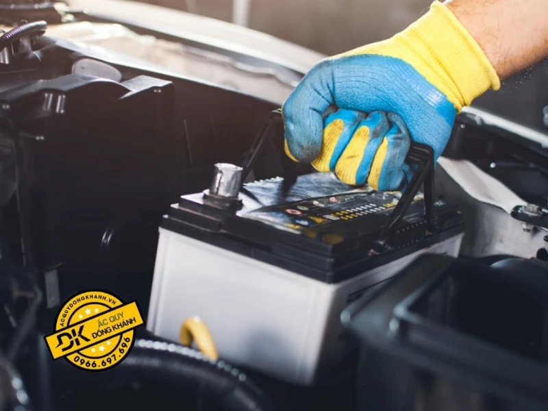 Các biện pháp phòng ngừa khi vỏ ắc quy bị nứt