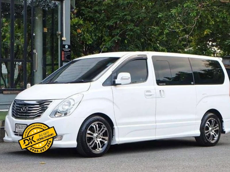 Các yếu tố ảnh hưởng đến giá ắc quy xe Hyundai Starex 