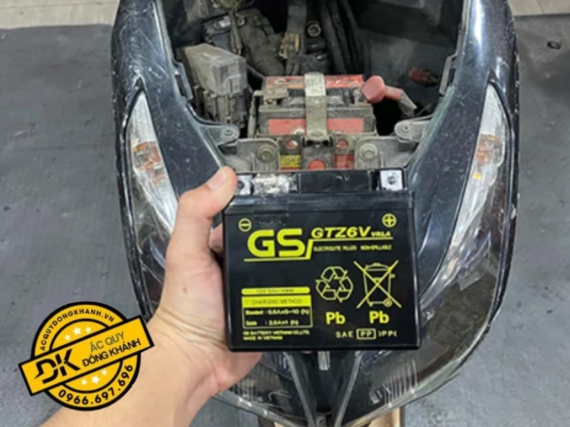ắc quy gs xe airblade