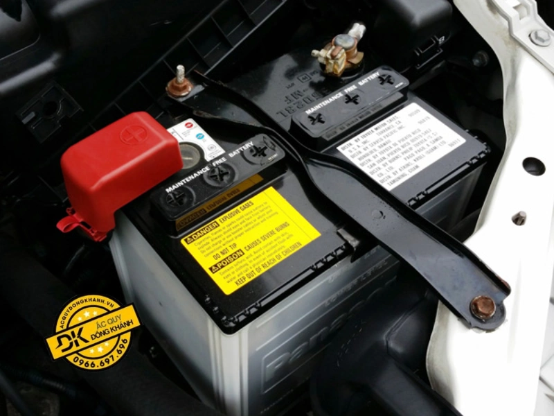 Các yếu tố ảnh hưởng đến giá bình ắc quy xe Toyota Zace