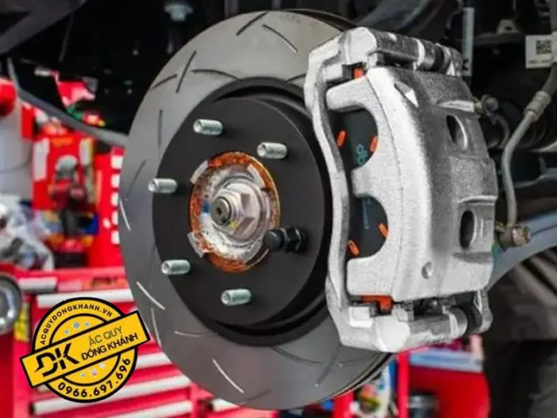 Tác hại của đĩa thắng bị vênh đối với hệ thống xe