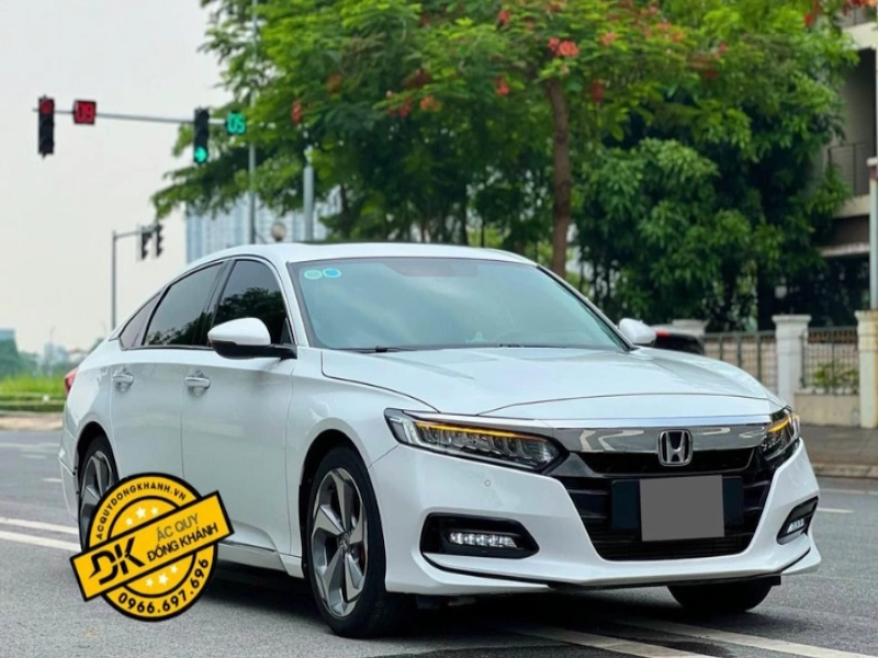 Khách hàng nên lựa chọn ắc quy phù hợp với đời xe 
